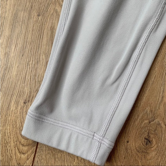 Lululemon align leggings. NWOT - Picture 4 of 9